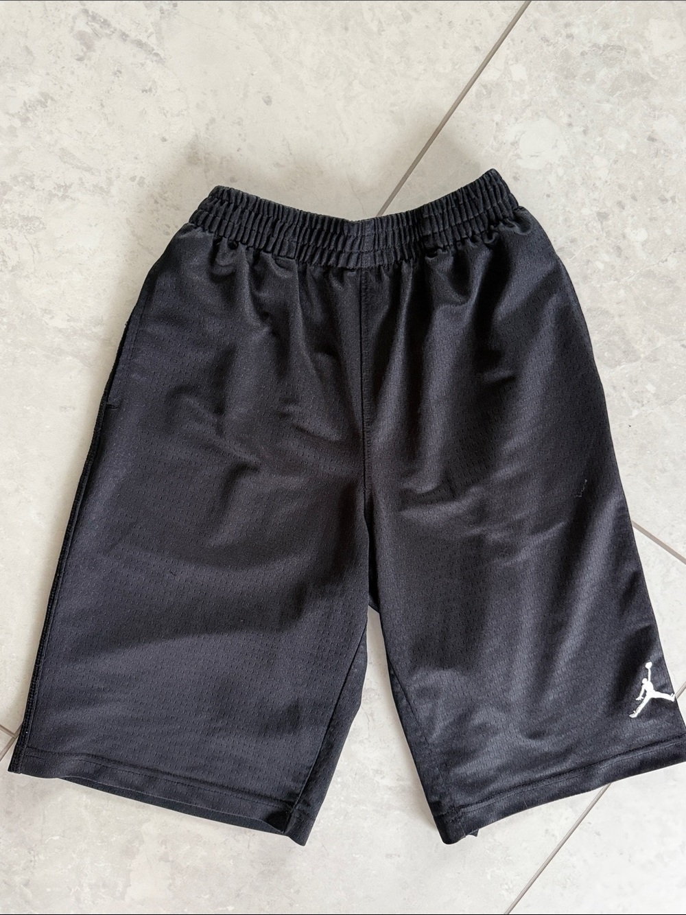Jordan Boys' size 12-13 Mesh Athletic Shorts in black, longer length